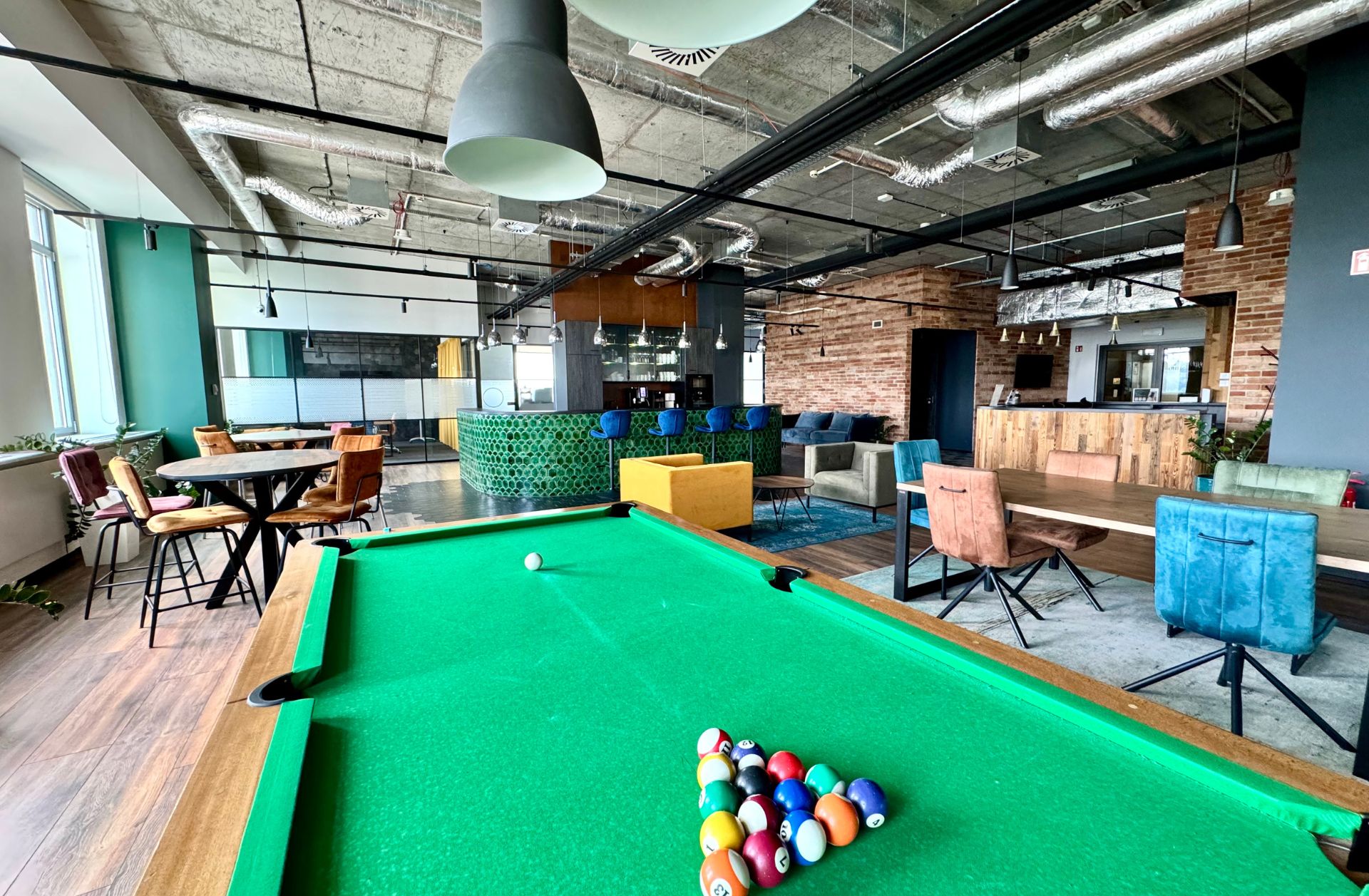 Investflow - nowoczesne rozwiązania cyfrowe dla biznesu